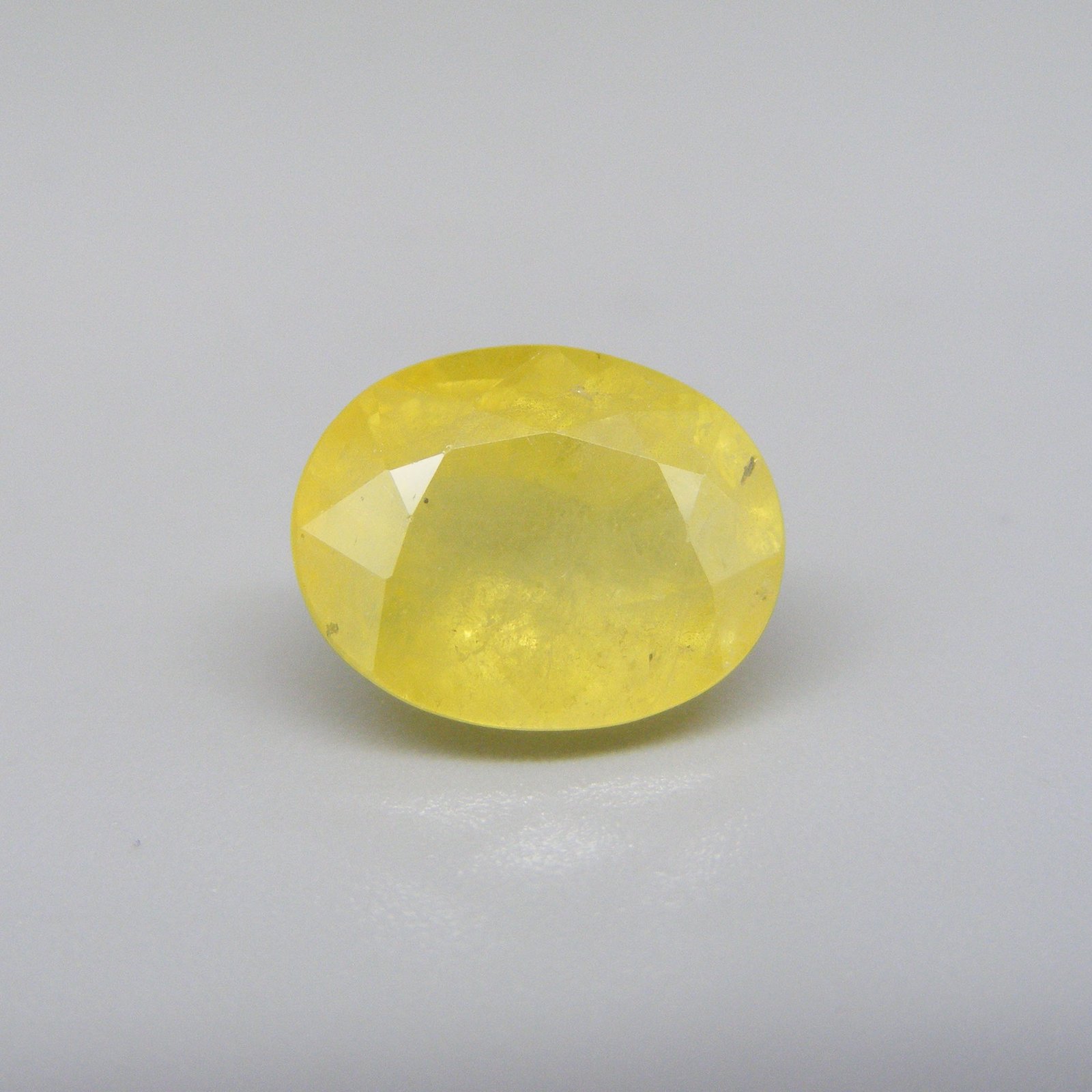 Natural bangkok Yellow Sappire 6.08