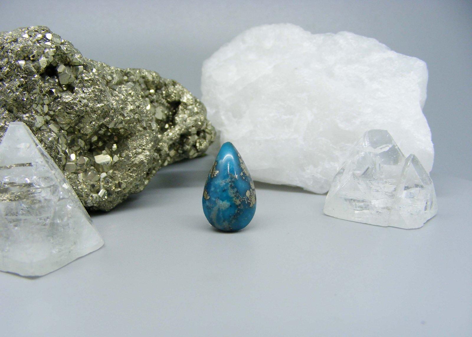 Natural Turquoise (Firoza)