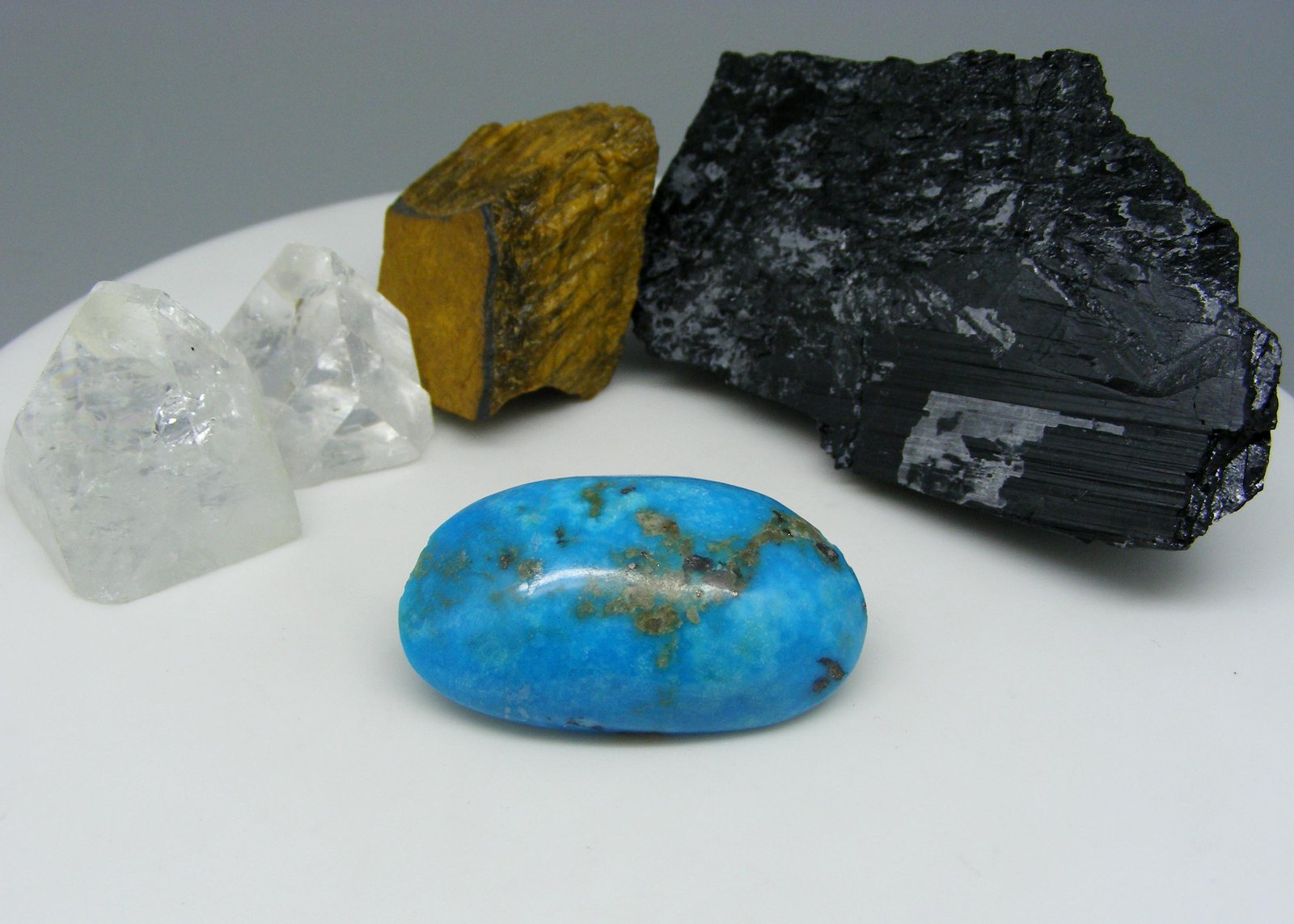 Natural Irani Turquoise for Pendant